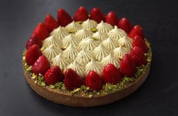 pistachio_and_strawberry_tart2-s